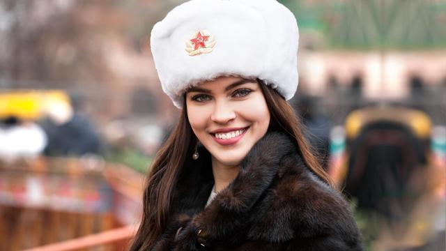你不知道的雷锋帽历史：俄罗斯如何将它发扬光大？